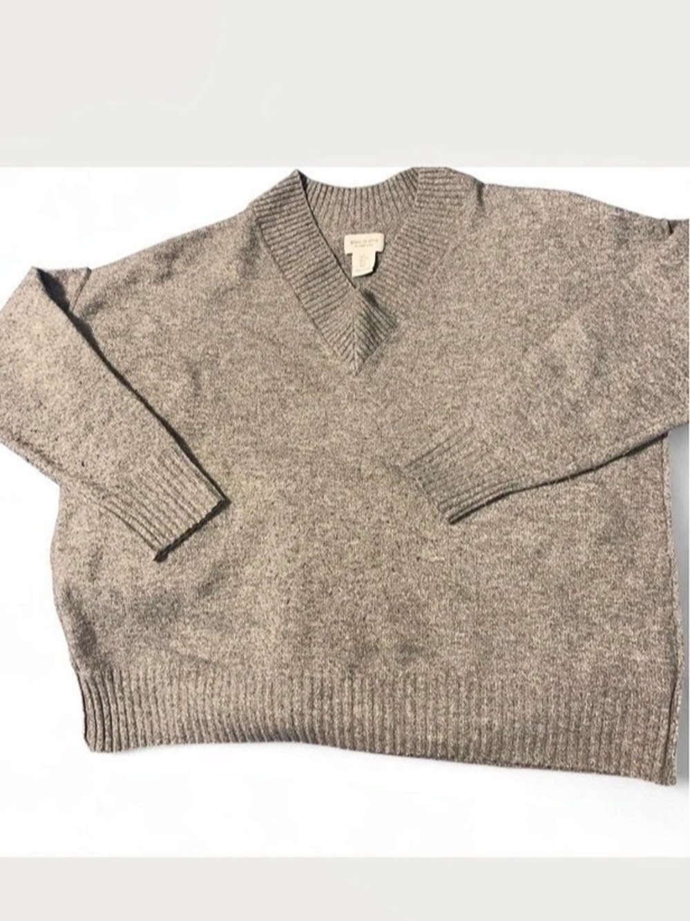 Song of Style by Aimee Song Grey V-Neck Oversized Sweater – Size Small
